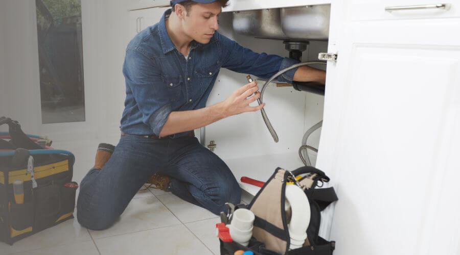 Professional Tankless Water Heater Installation in Delavan, MN